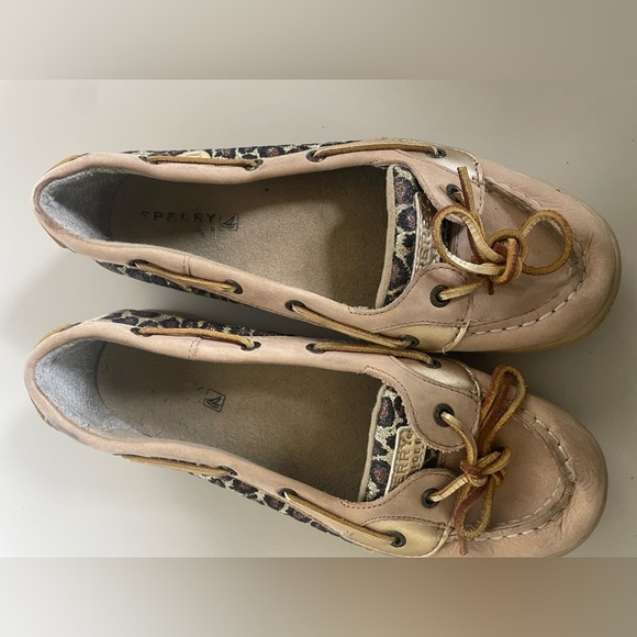 Women's Tan and Gold Boat Shoes size 5.5 fit like women’s 7 Angelfish Sperry - Picture 7 of 11